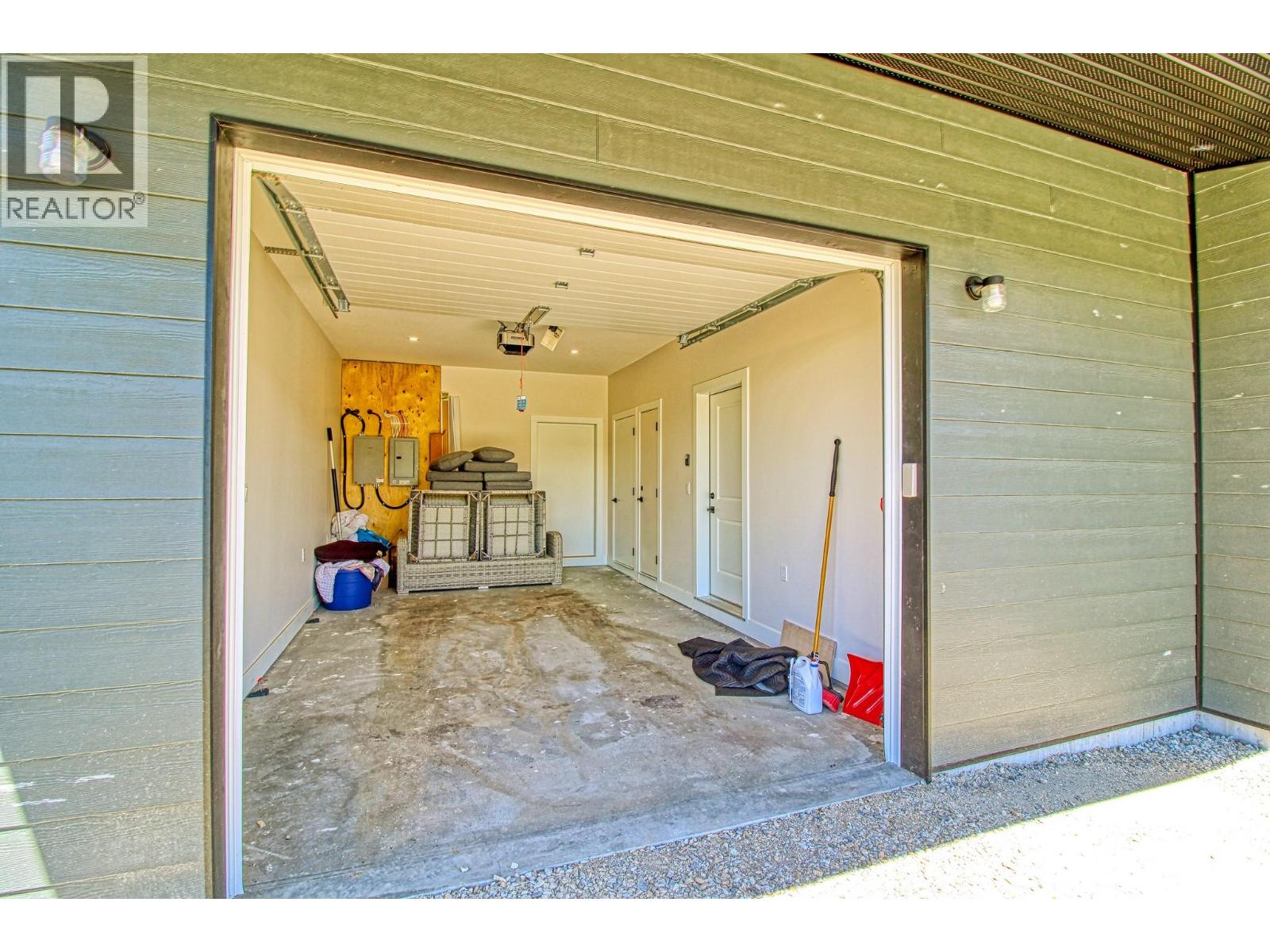 7250 Fintry Delta Road, Fintry, British Columbia  V1Z 3V1 - Photo 18 - 10362454