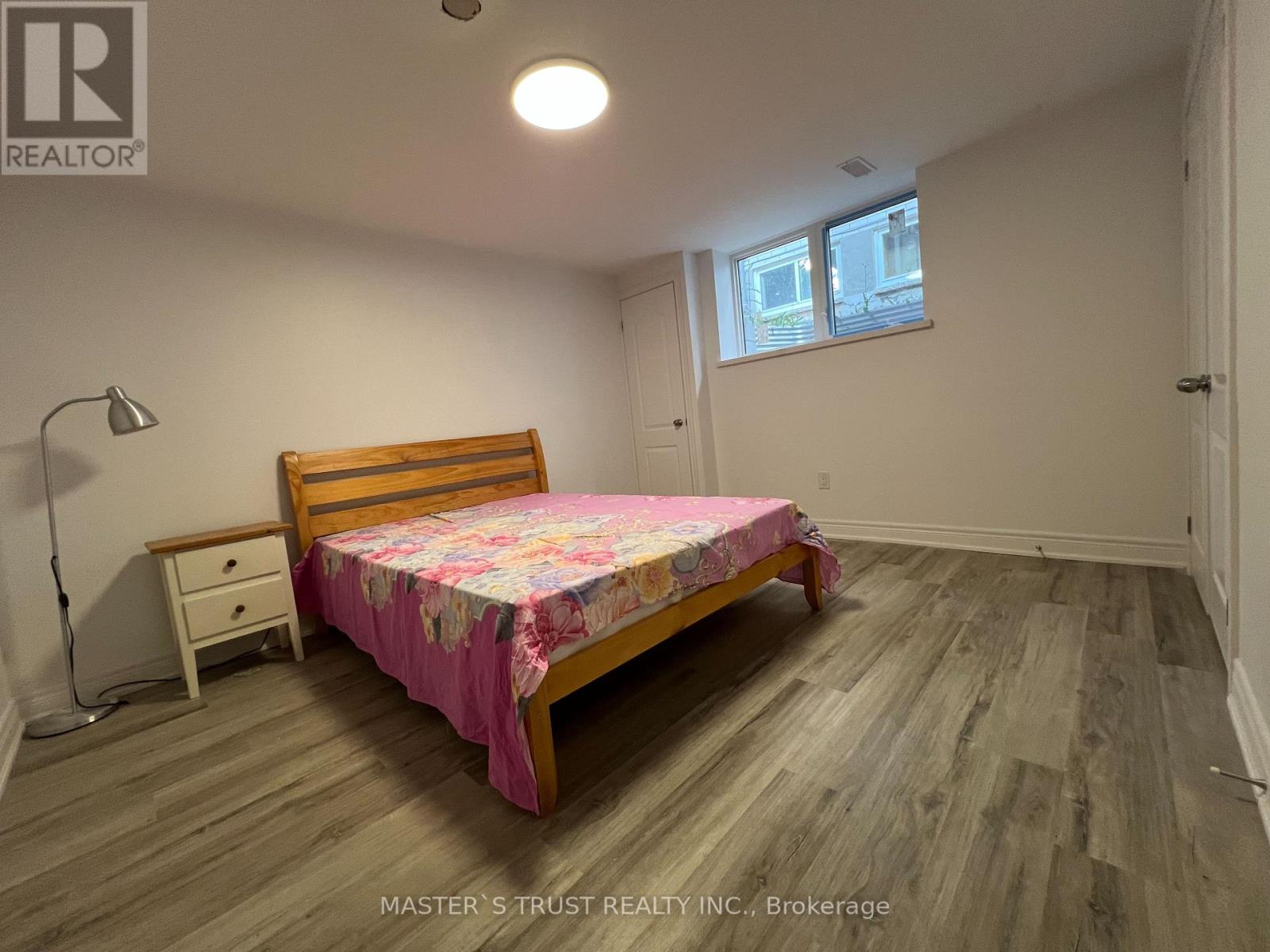 31 Wyvern Road, Toronto, Ontario  M2K 2K3 - Photo 11 - C12369424