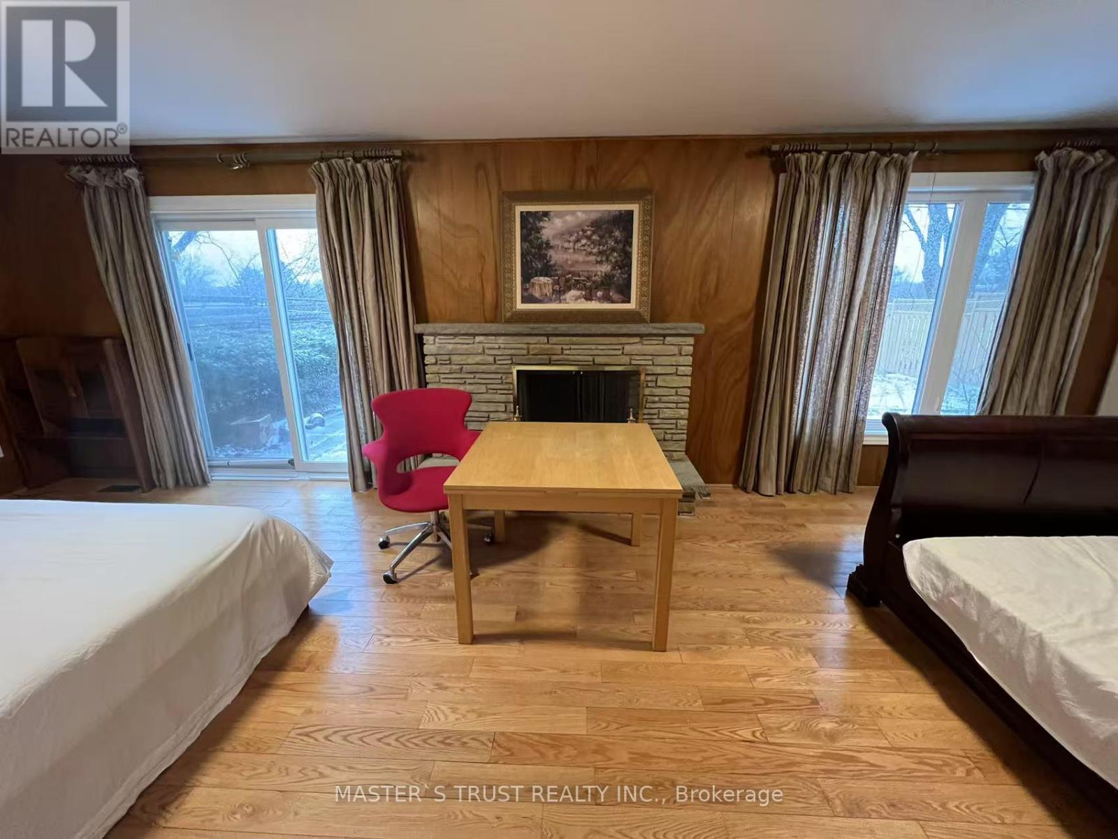 31 Wyvern Road, Toronto, Ontario  M2K 2K3 - Photo 8 - C12369424