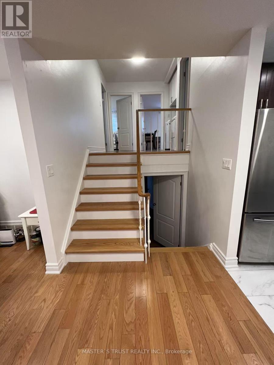31 Wyvern Road, Toronto, Ontario  M2K 2K3 - Photo 35 - C12369424