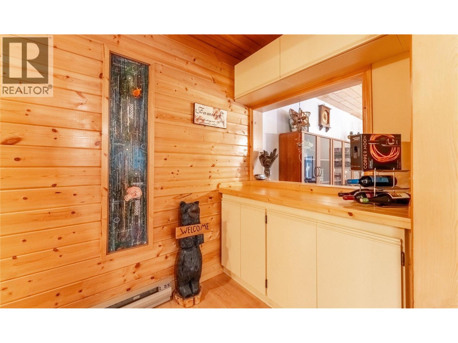 12806 3a Highway, Boswell, British Columbia  V0B 1A0 - Photo 18 - 10362259