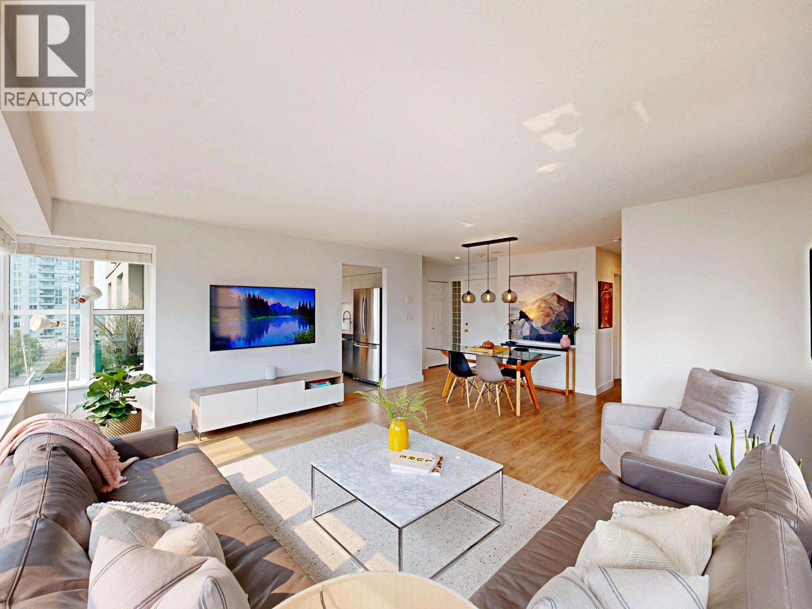 603 1555 Eastern Avenue, North Vancouver, British Columbia  V7L 3G2 - Photo 3 - R3046225