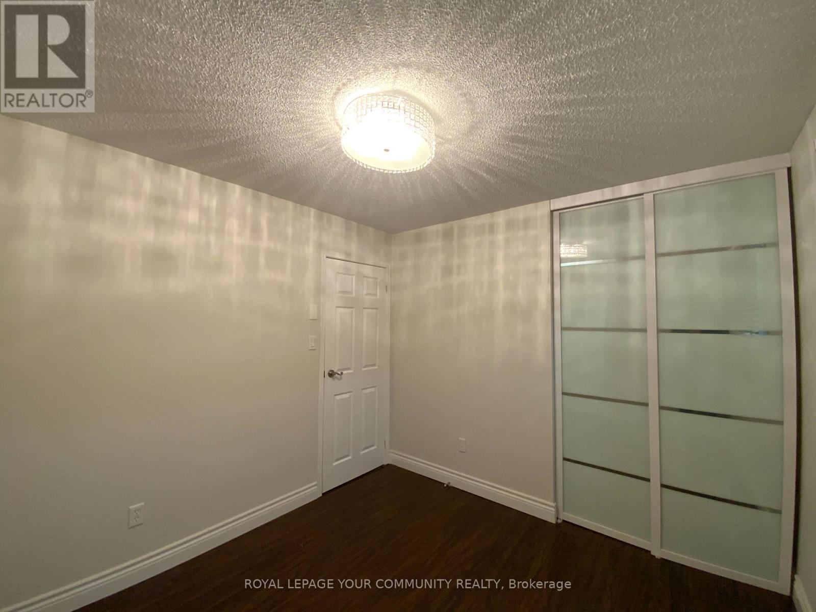 268 Pasadena Drive, Georgina, Ontario  L4P 2Y9 - Photo 24 - N12394819