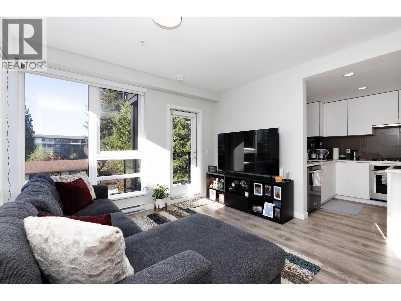 404 615 Cottonwood Avenue, Coquitlam, British Columbia  V3J 2S5 - Photo 4 - R3046237