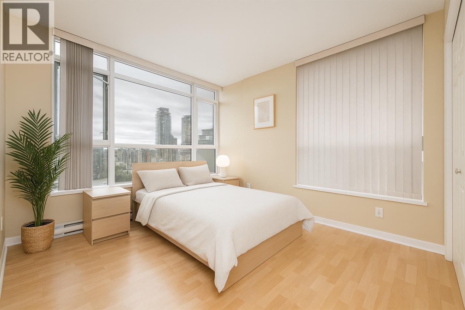 2203 2088 Madison Avenue, Burnaby, British Columbia  V5C 6T5 - Photo 7 - R3046281