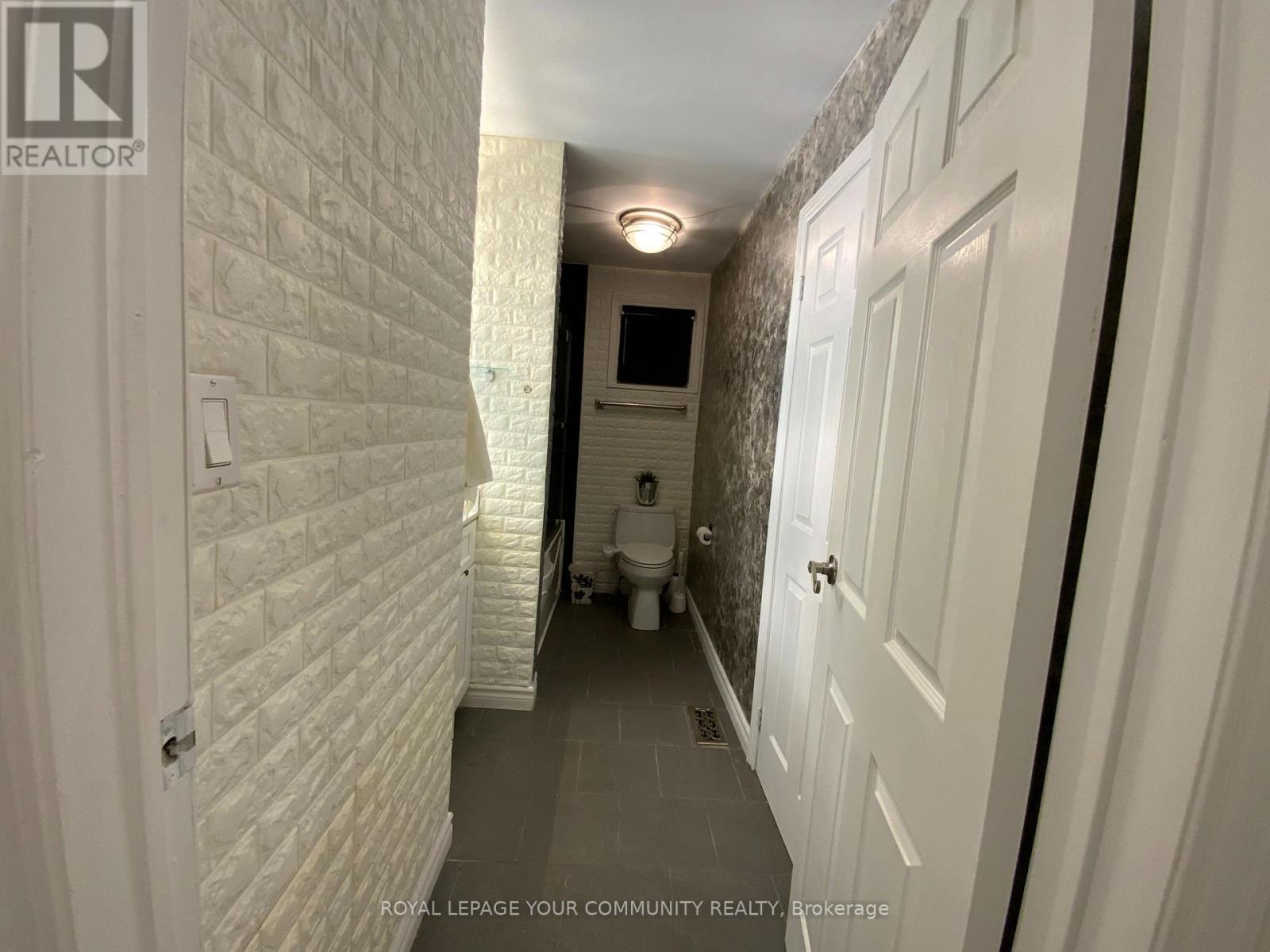 268 Pasadena Drive, Georgina, Ontario  L4P 2Y9 - Photo 21 - N12394819