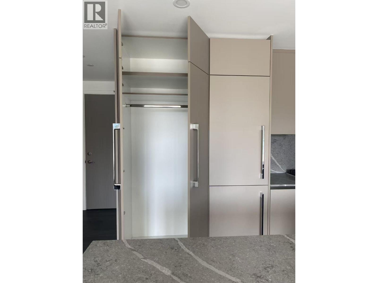 706 5593 No. 3 Road, Richmond, British Columbia  V6X 0X6 - Photo 3 - R3045207