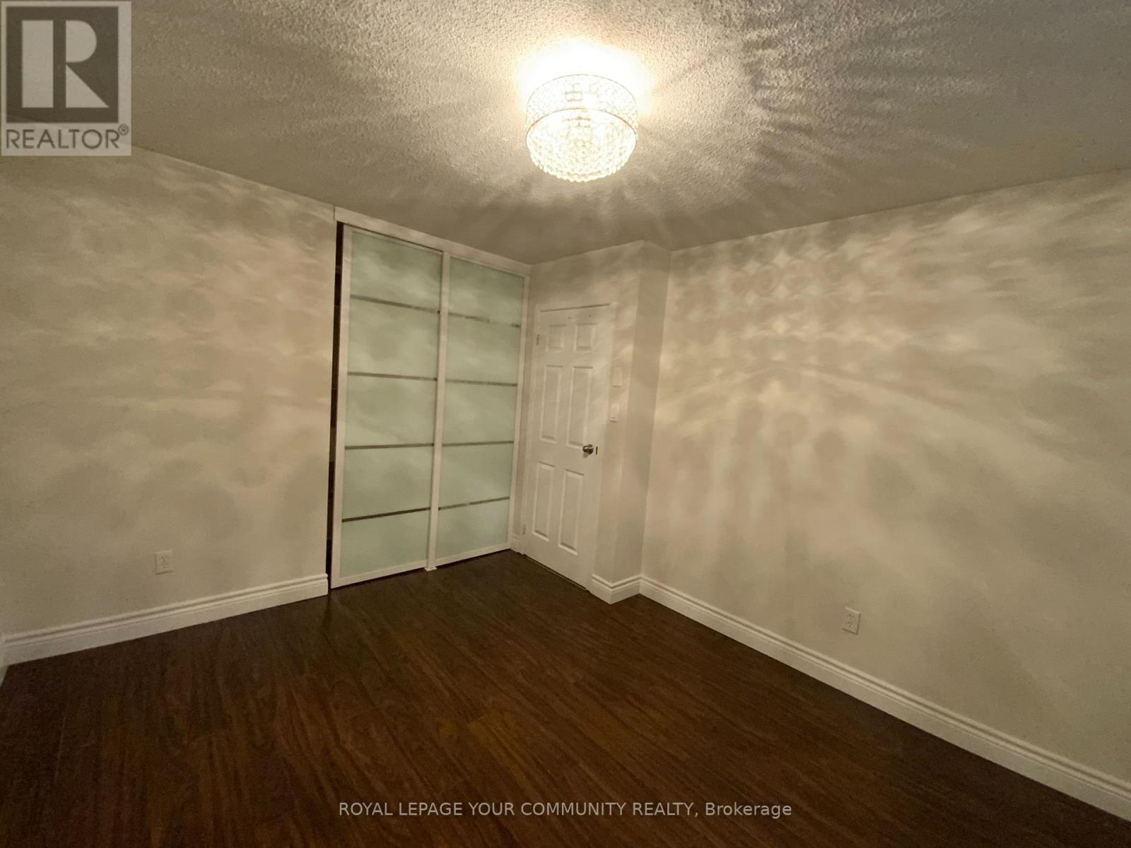 268 Pasadena Drive, Georgina, Ontario  L4P 2Y9 - Photo 23 - N12394819