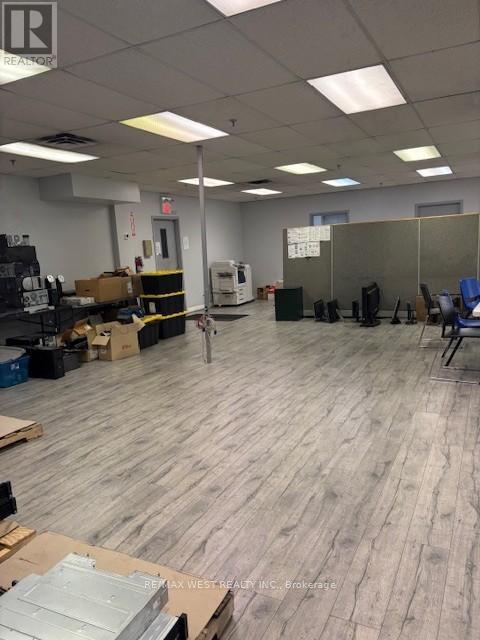 10 Devon Road, Brampton, Ontario  L6T 5B5 - Photo 7 - W12393942