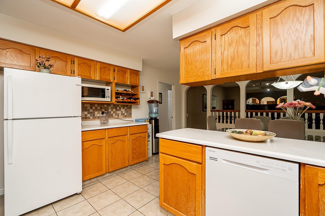 13459 59b Avenue, Surrey, British Columbia  V3X 1L1 - Photo 10 - R3044871