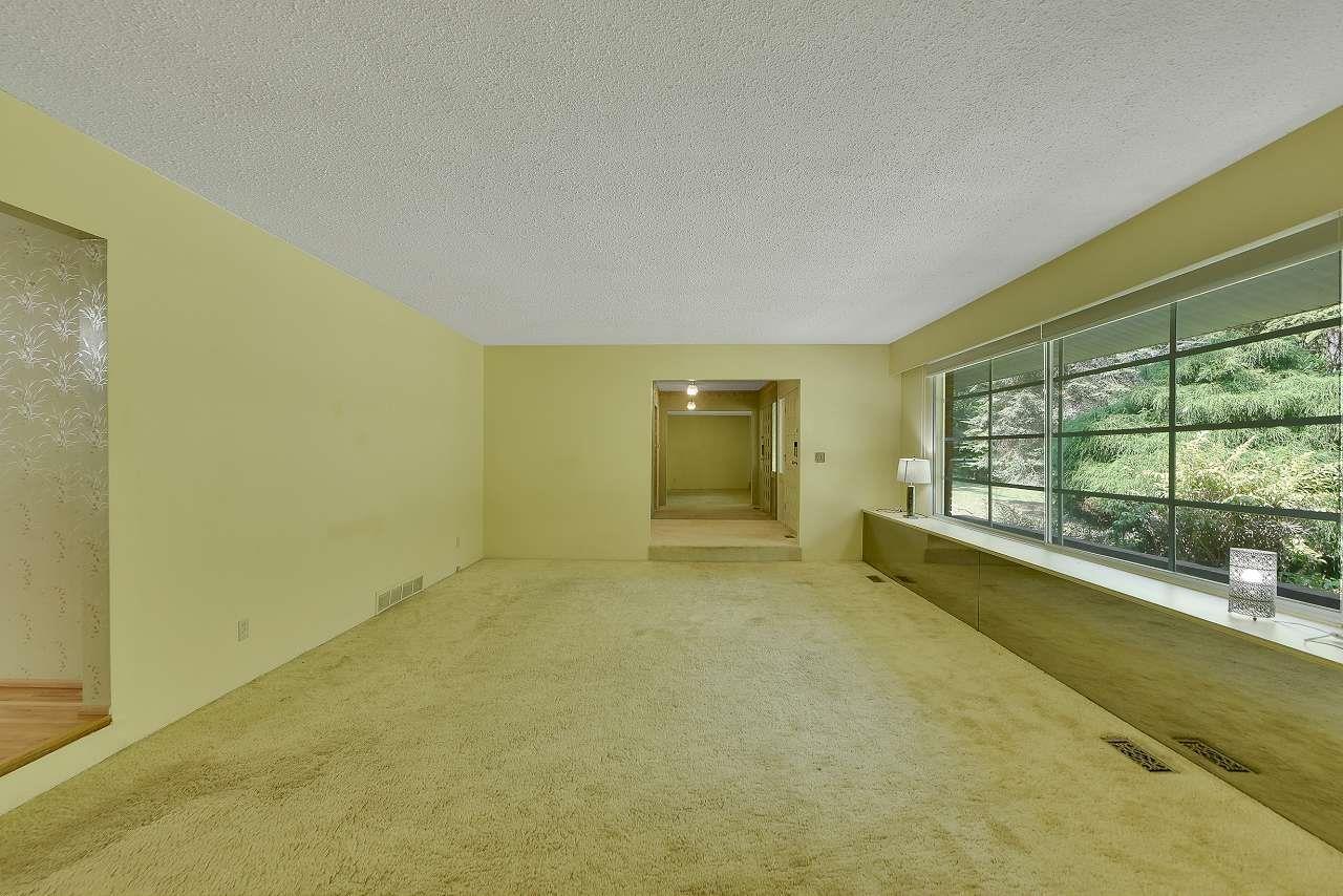 13428 Crescent Road, Surrey, British Columbia  V4P 1K8 - Photo 5 - R3045625
