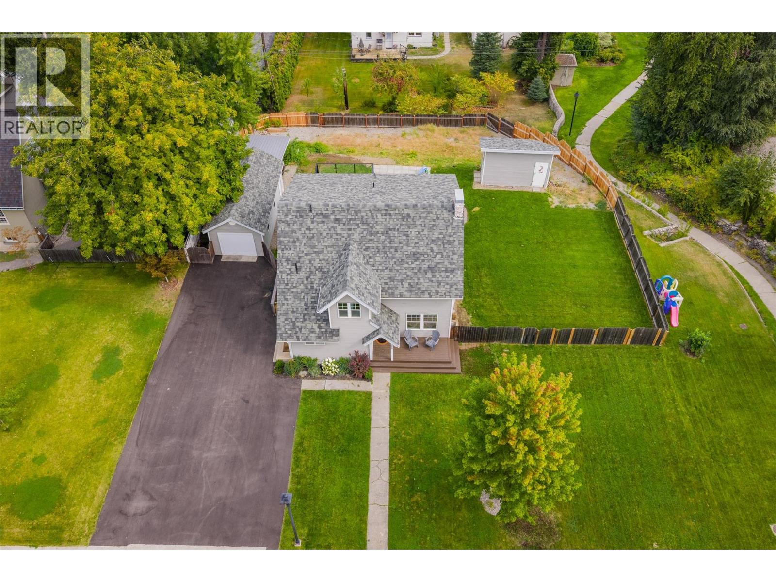 300 Kootenay Avenue, Trail, British Columbia  V1R 1H5 - Photo 3 - 10362483