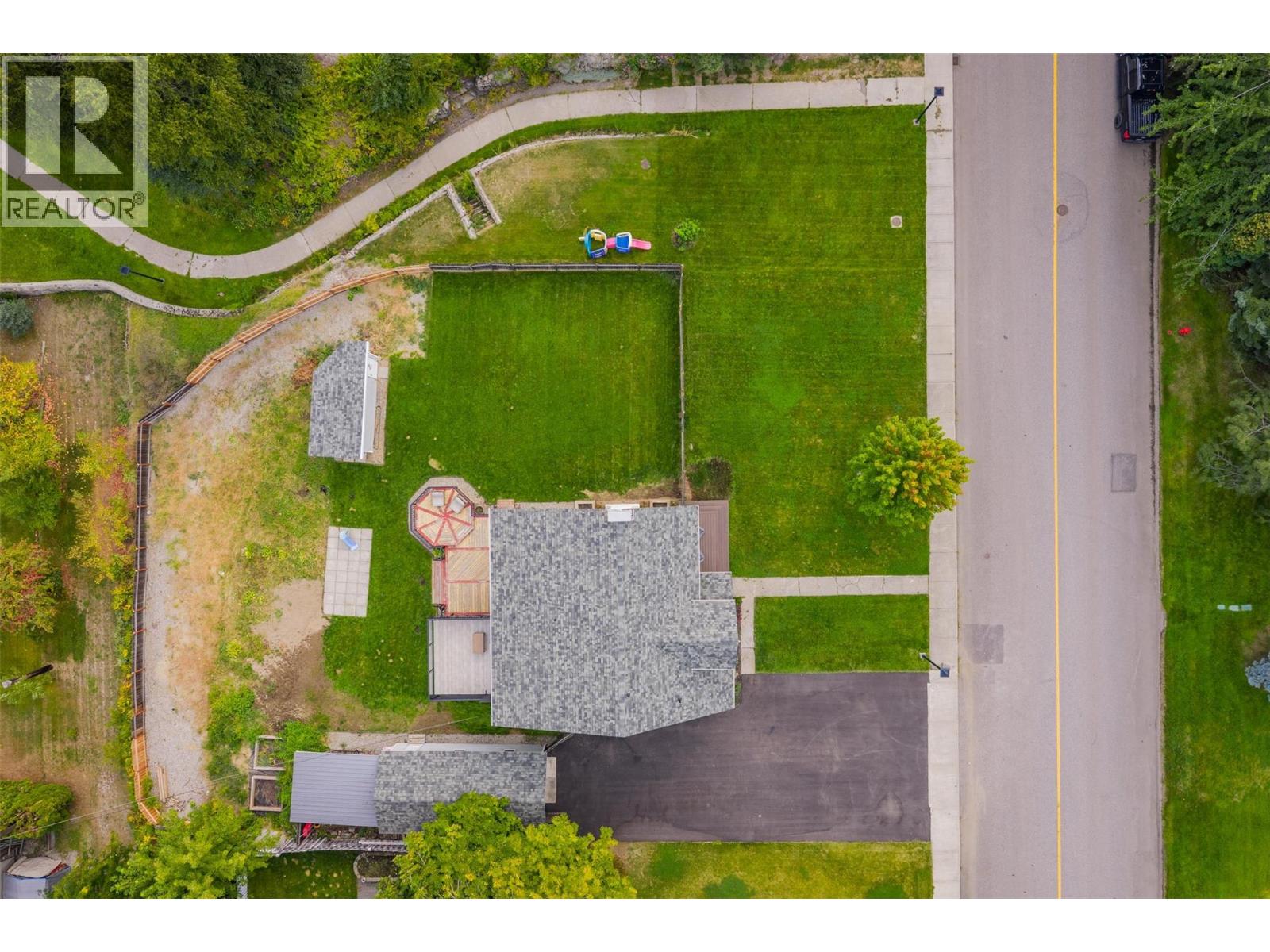 300 Kootenay Avenue, Trail, British Columbia  V1R 1H5 - Photo 4 - 10362483