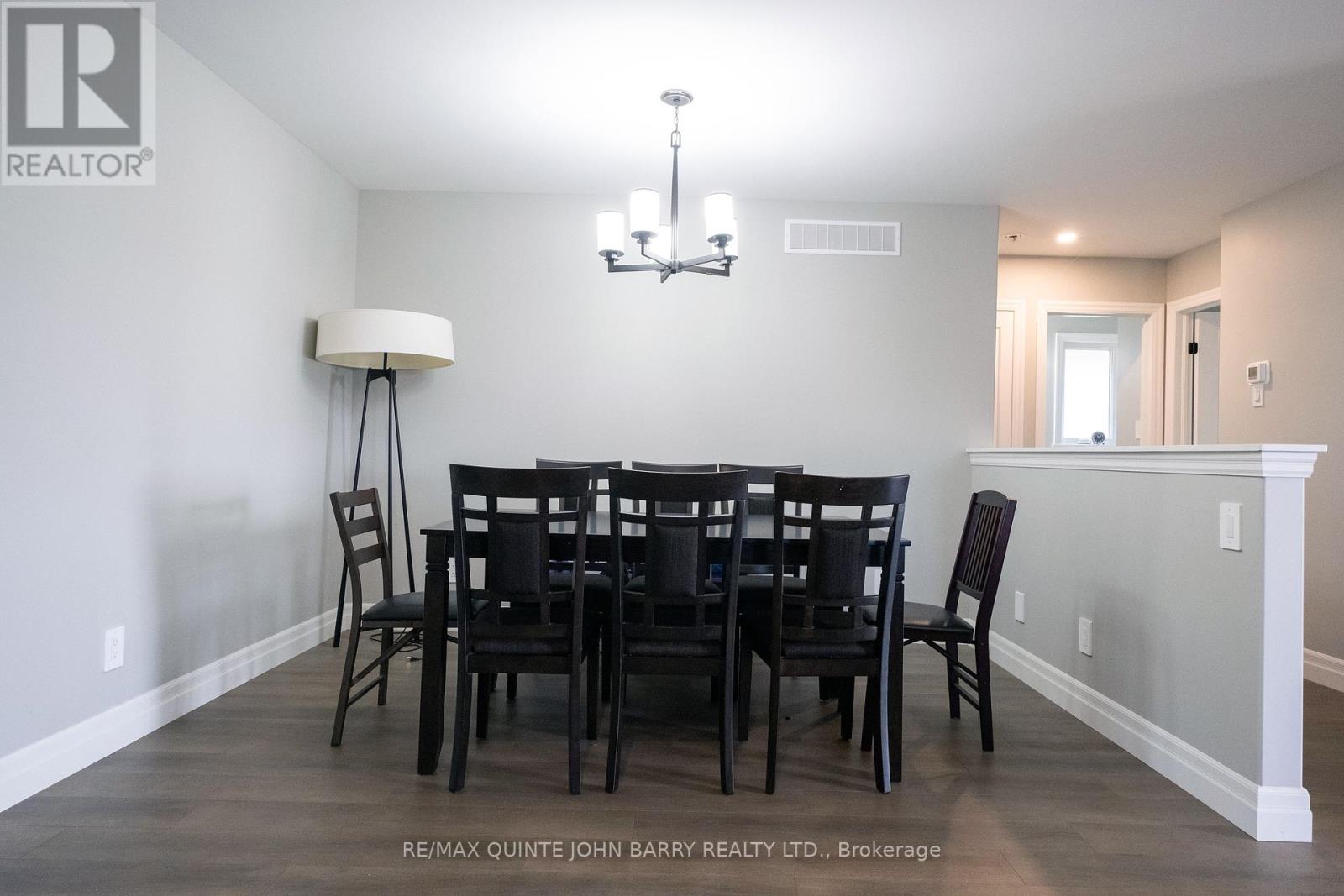43 Cedar Park Crescent, Quinte West, Ontario  K8V 0J1 - Photo 13 - X12395150