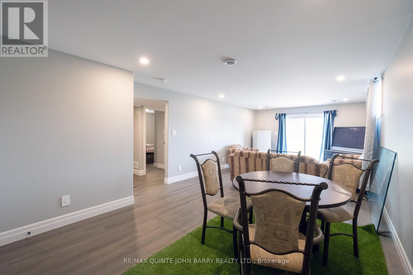 43 Cedar Park Crescent, Quinte West, Ontario  K8V 0J1 - Photo 21 - X12395150