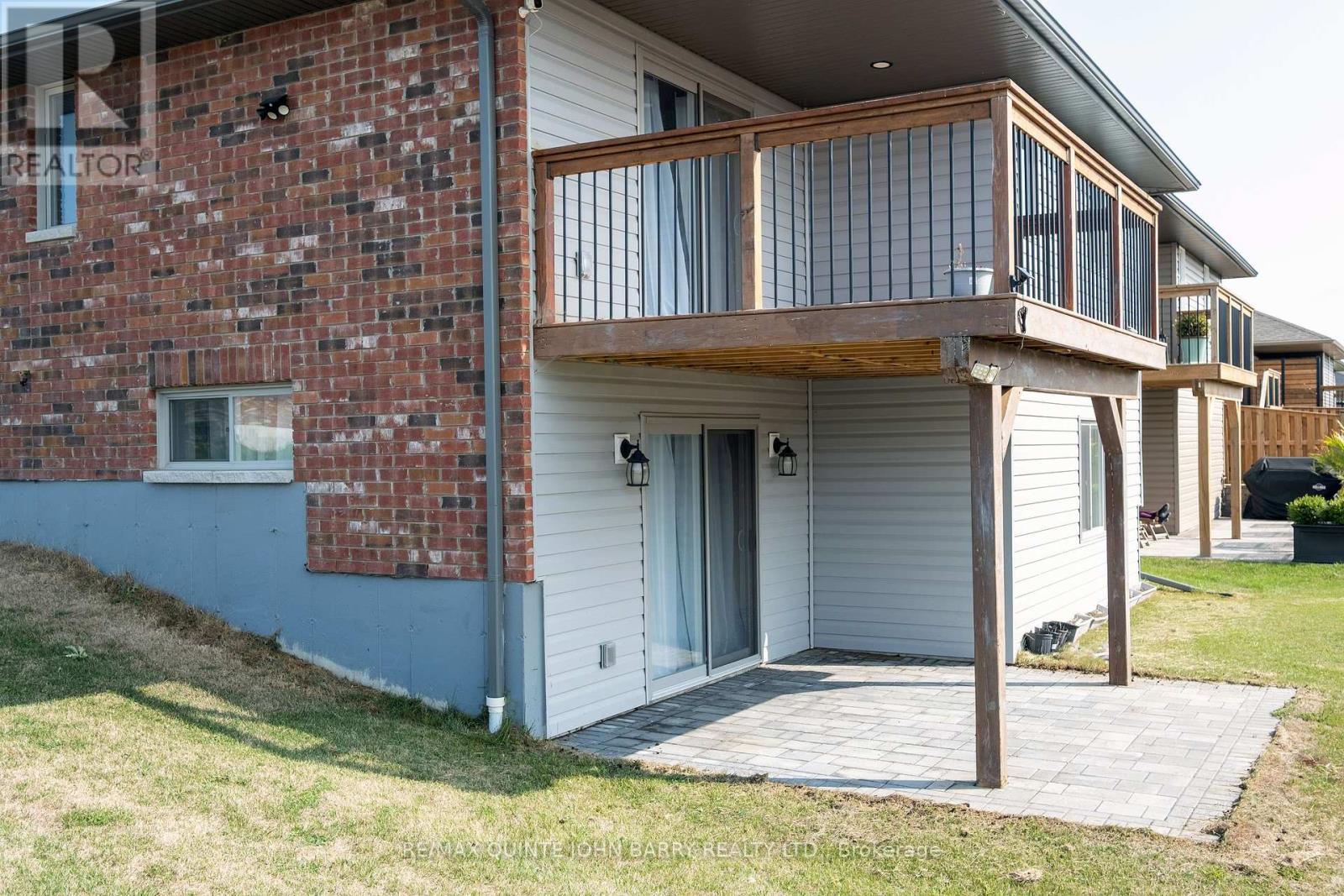 43 Cedar Park Crescent, Quinte West, Ontario  K8V 0J1 - Photo 6 - X12395150