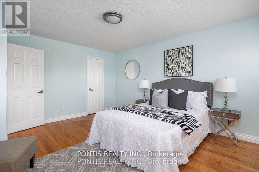 438 Aberfoyle Court, Mississauga (Hurontario), Ontario  L4Z 2J6 - Photo 19 - W12395018