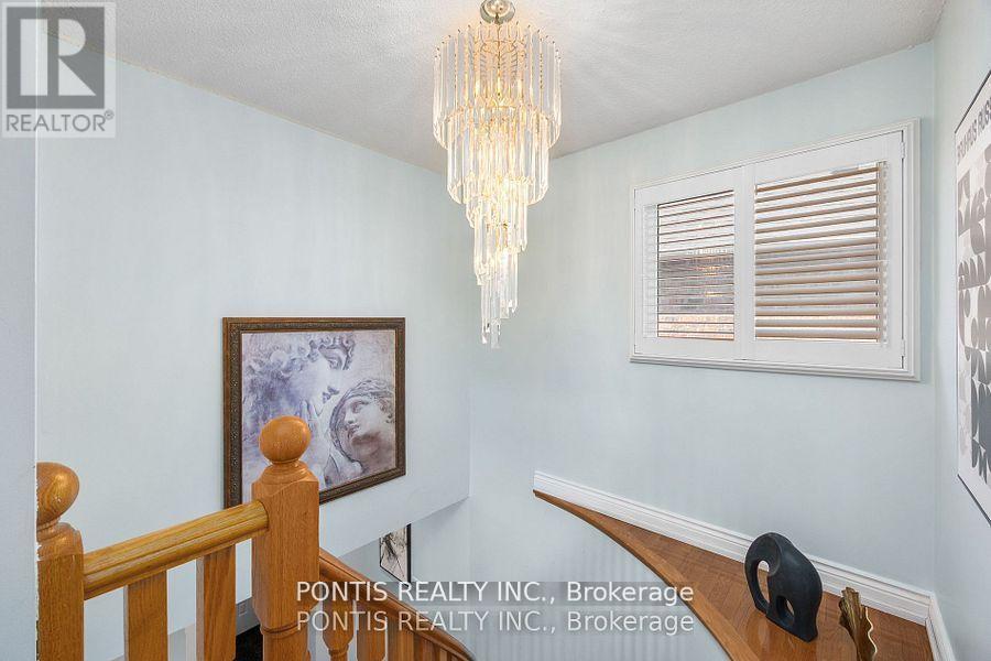 438 Aberfoyle Court, Mississauga (Hurontario), Ontario  L4Z 2J6 - Photo 22 - W12395018