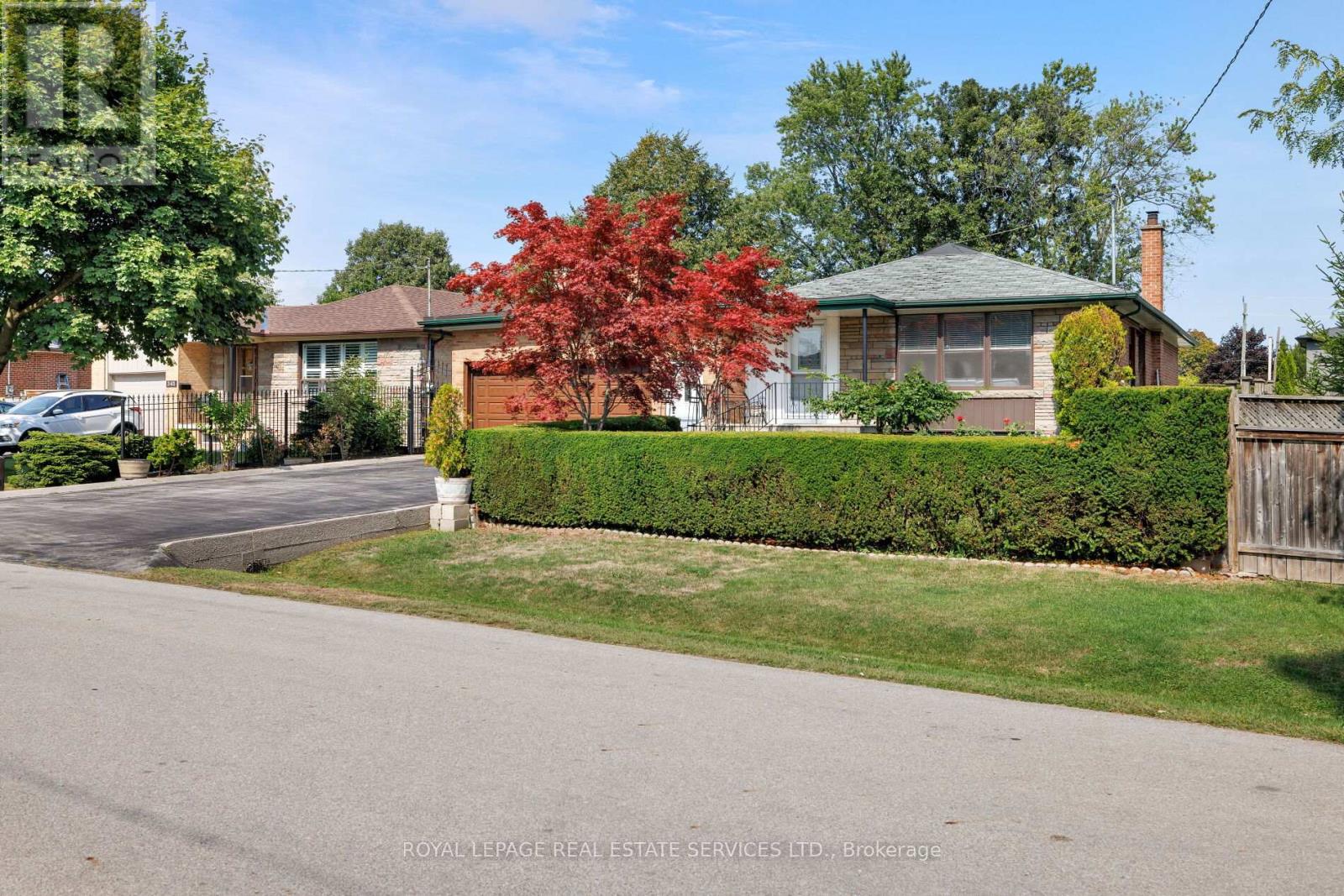 339 Woodale Avenue, Oakville (Wo West), Ontario  L6K 2N8 - Photo 44 - W12395095