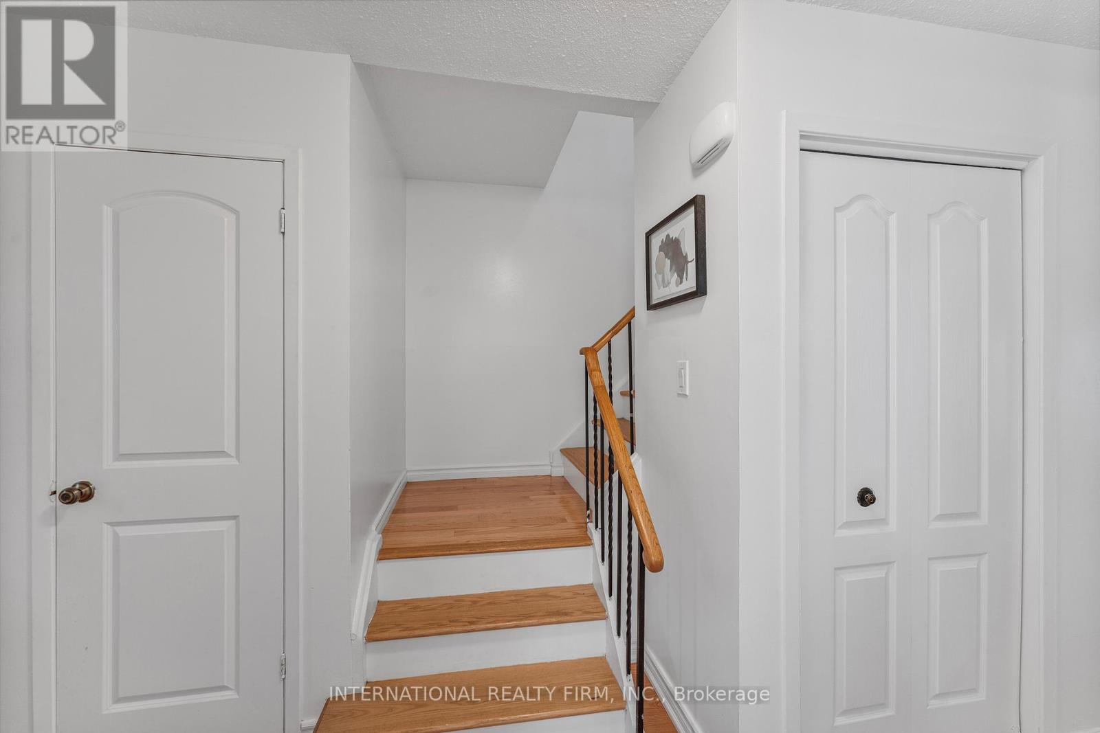 14 - 900 Dundas St Street W, Mississauga (Erindale), Ontario  L5C 3B3 - Photo 19 - W12395098