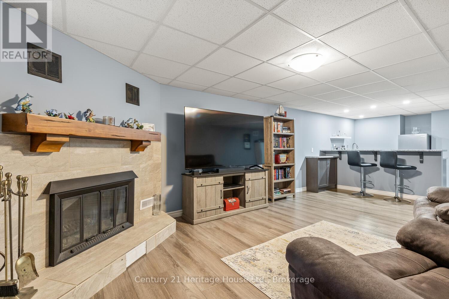 1842 Churchill Avenue, London East, Ontario  N5W 2L5 - Photo 30 - X12375579