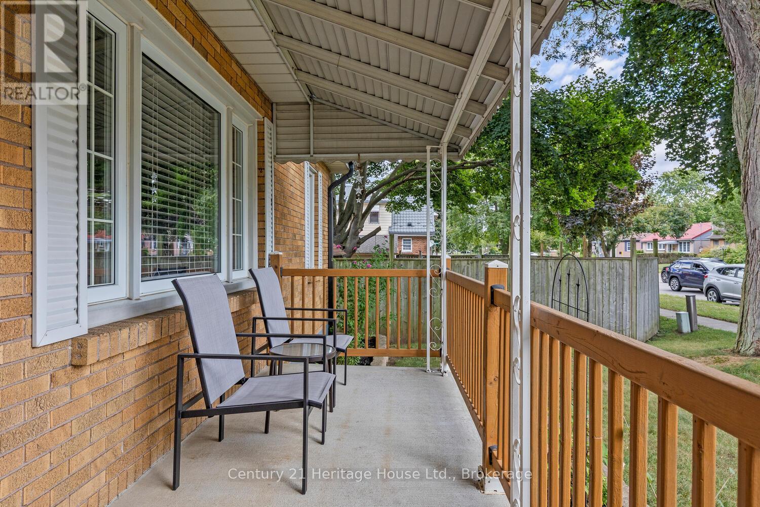 1842 Churchill Avenue, London East, Ontario  N5W 2L5 - Photo 5 - X12375579
