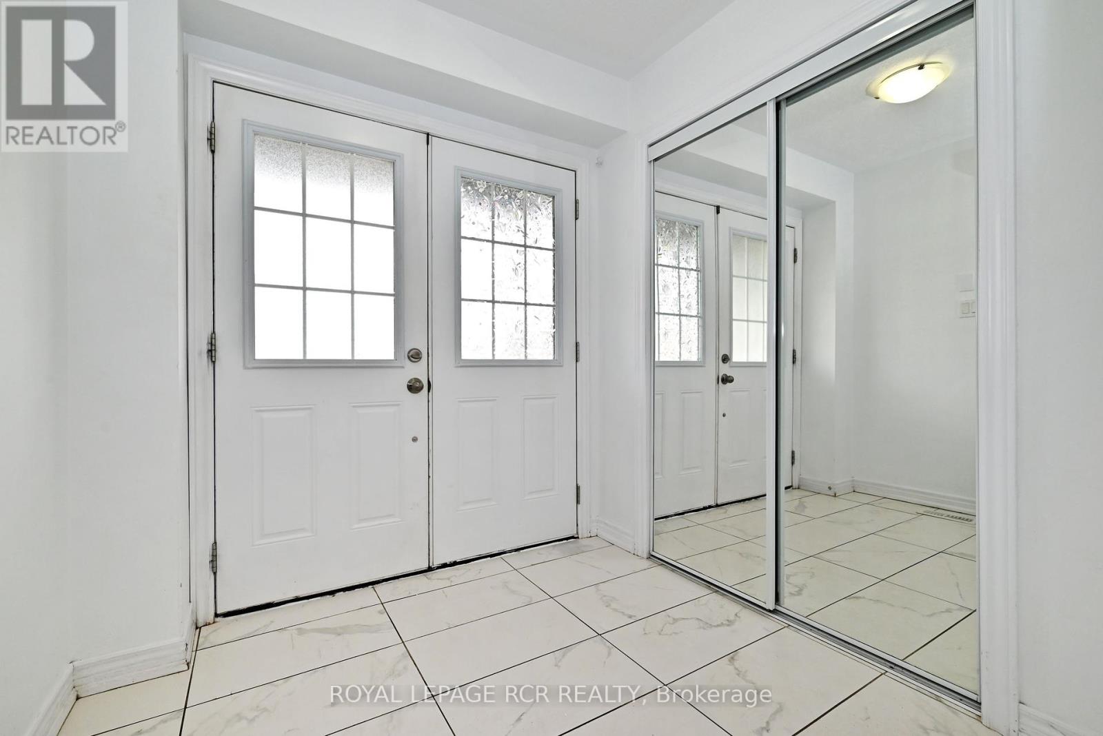 Property at 19 KNOTTY PINE AVENUE image 3