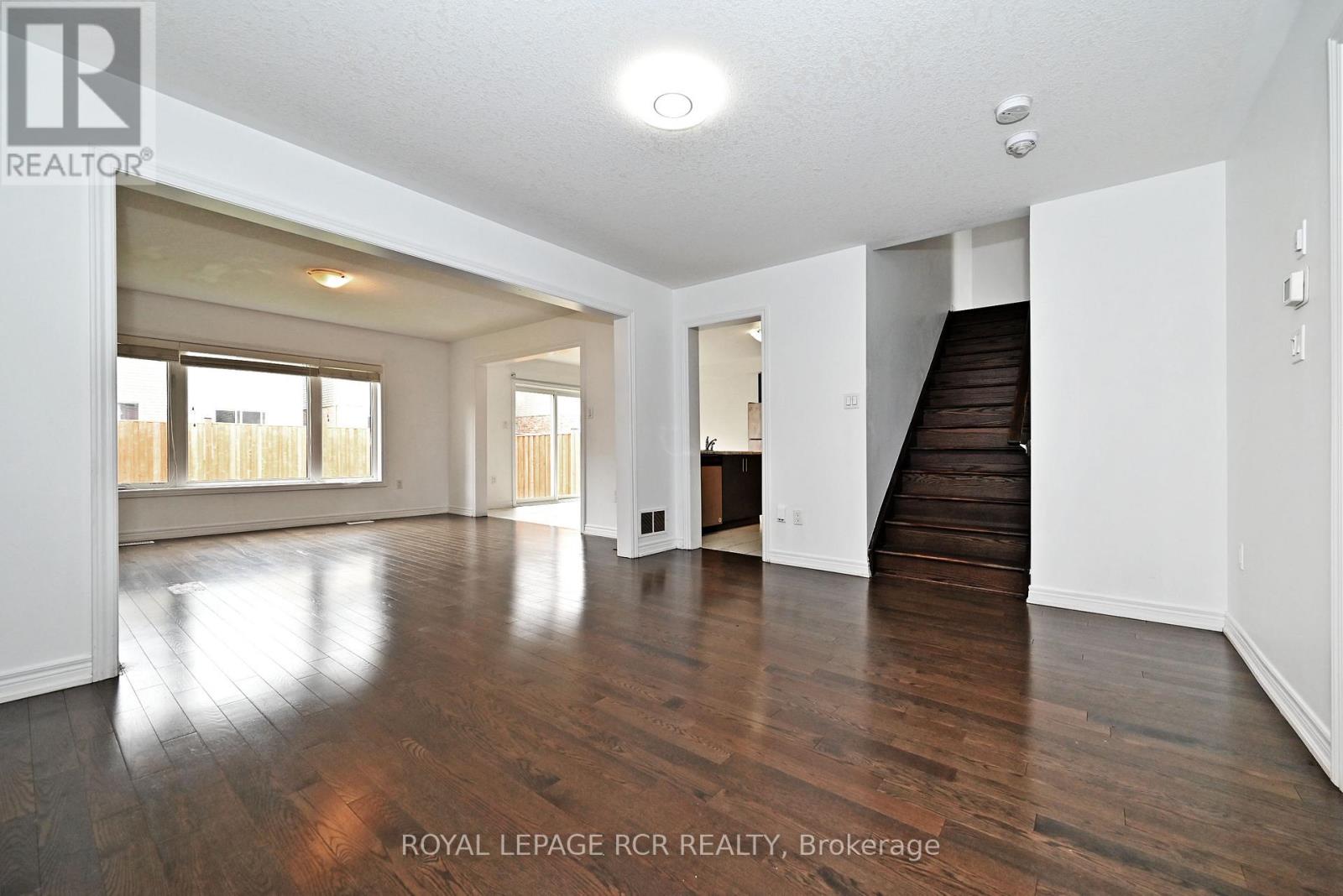 19 Knotty Pine Avenue, Cambridge, Ontario  N3H 5L5 - Photo 6 - X12394972