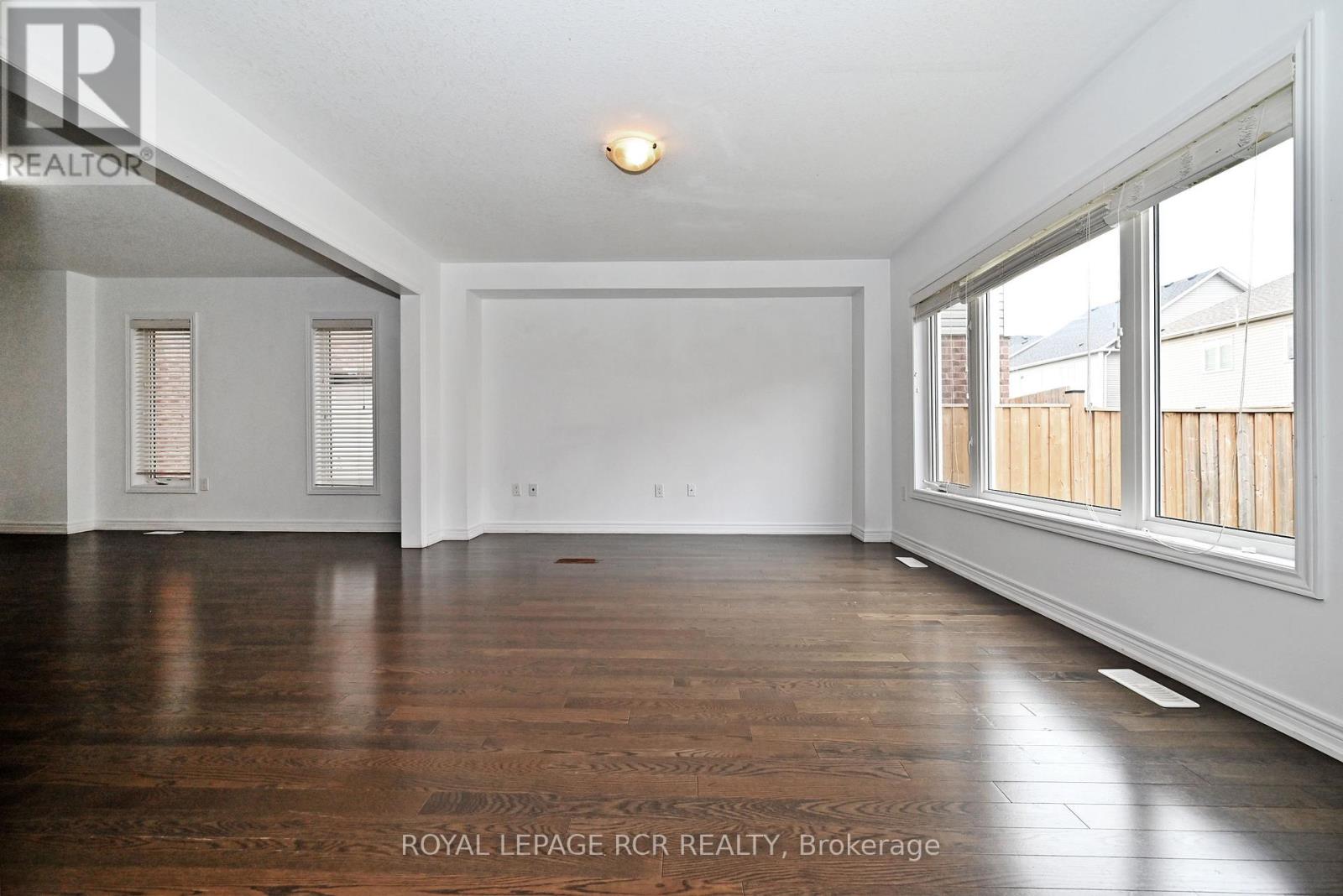 19 Knotty Pine Avenue, Cambridge, Ontario  N3H 5L5 - Photo 8 - X12394972