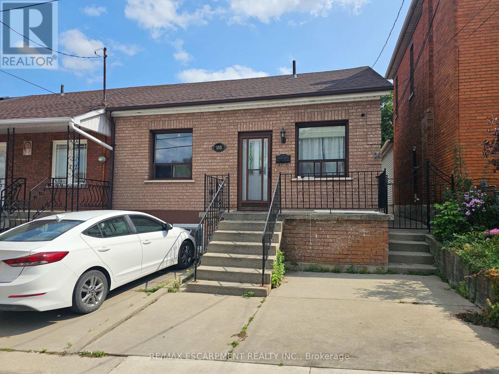 188 Hess Street N, Hamilton (Strathcona), Ontario  L8R 2T4 - Photo 1 - X12394988