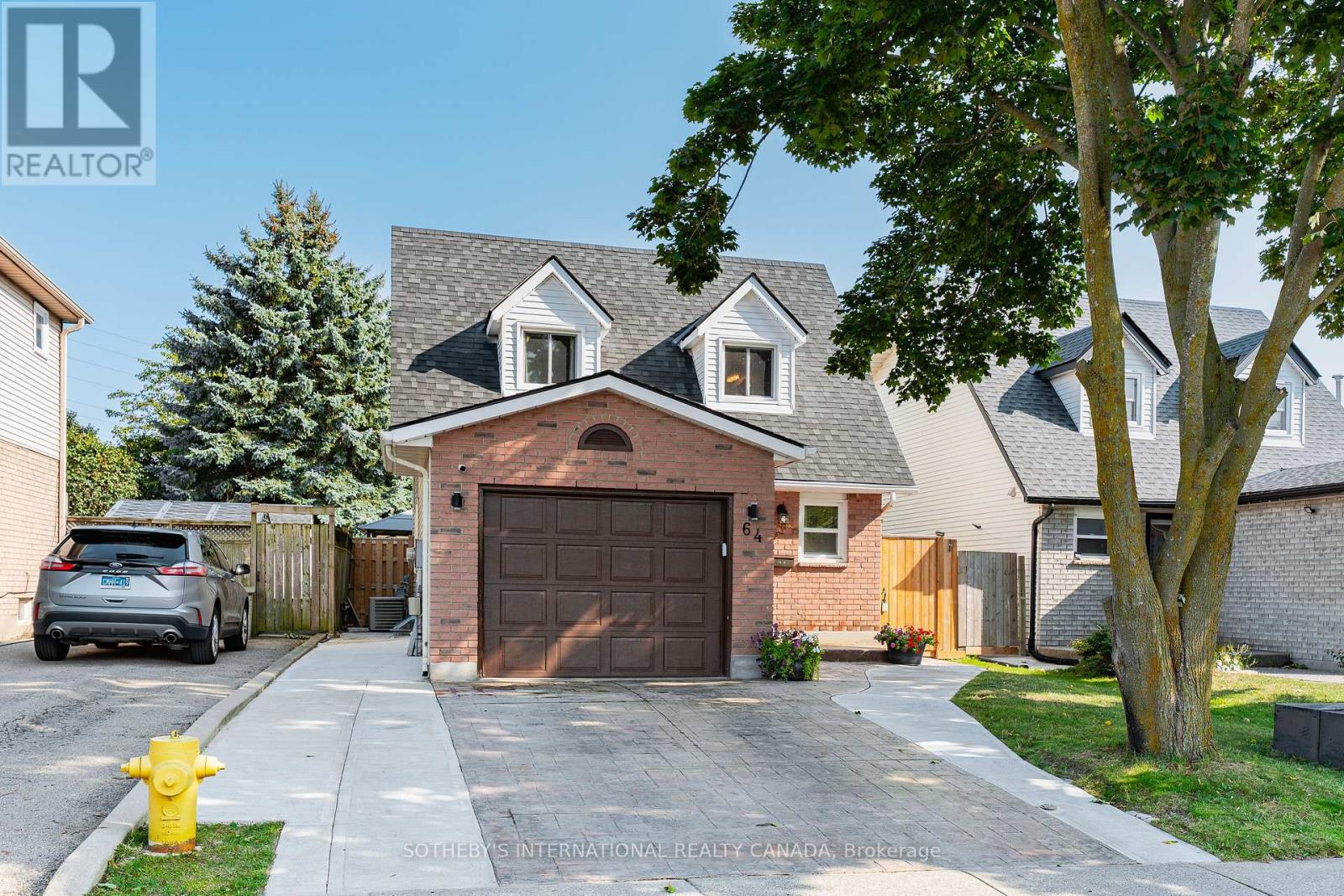Property at 64 GLENBROOK CRESCENT image 2