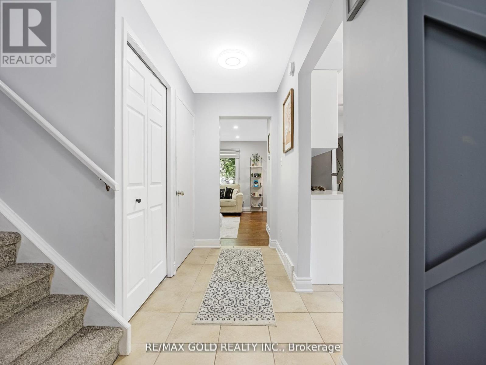 Property at 6 - 405 KINGSCOURT DRIVE image 5