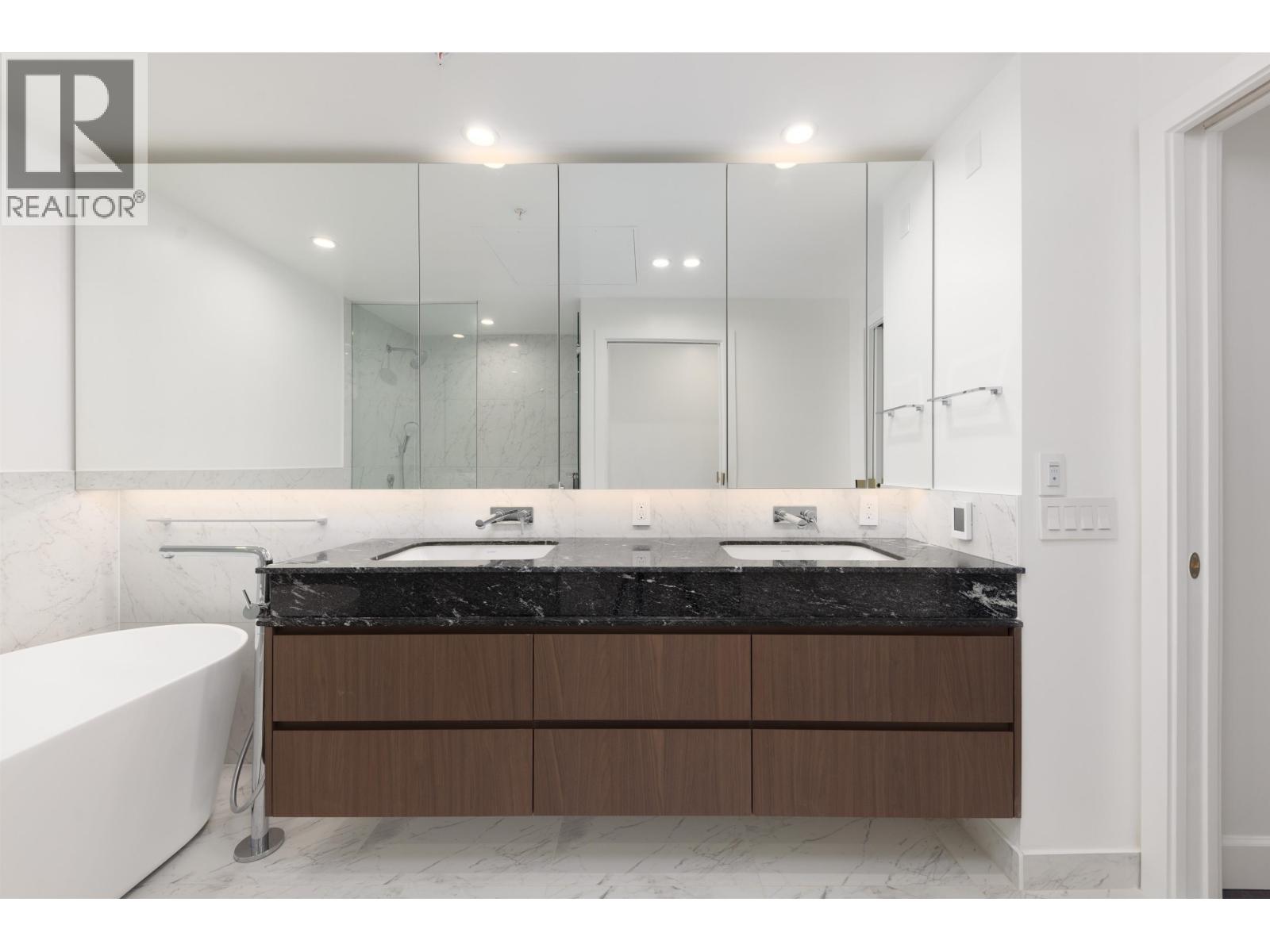 101 3668 W 10th Avenue, Vancouver, British Columbia  V6R 0G4 - Photo 16 - R3044466