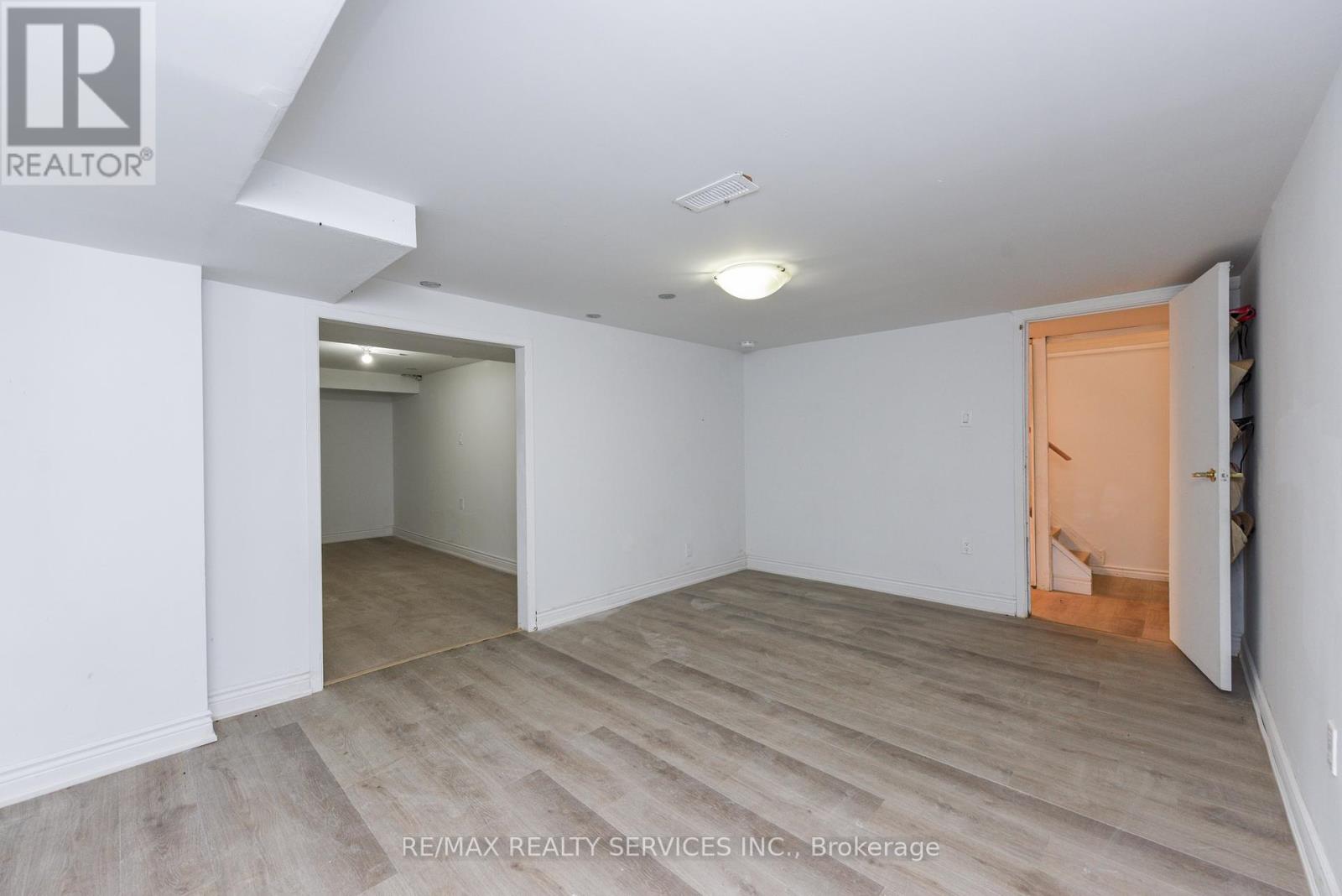 24 Earlton Court, Brampton, Ontario  L6T 2B8 - Photo 27 - W12201456