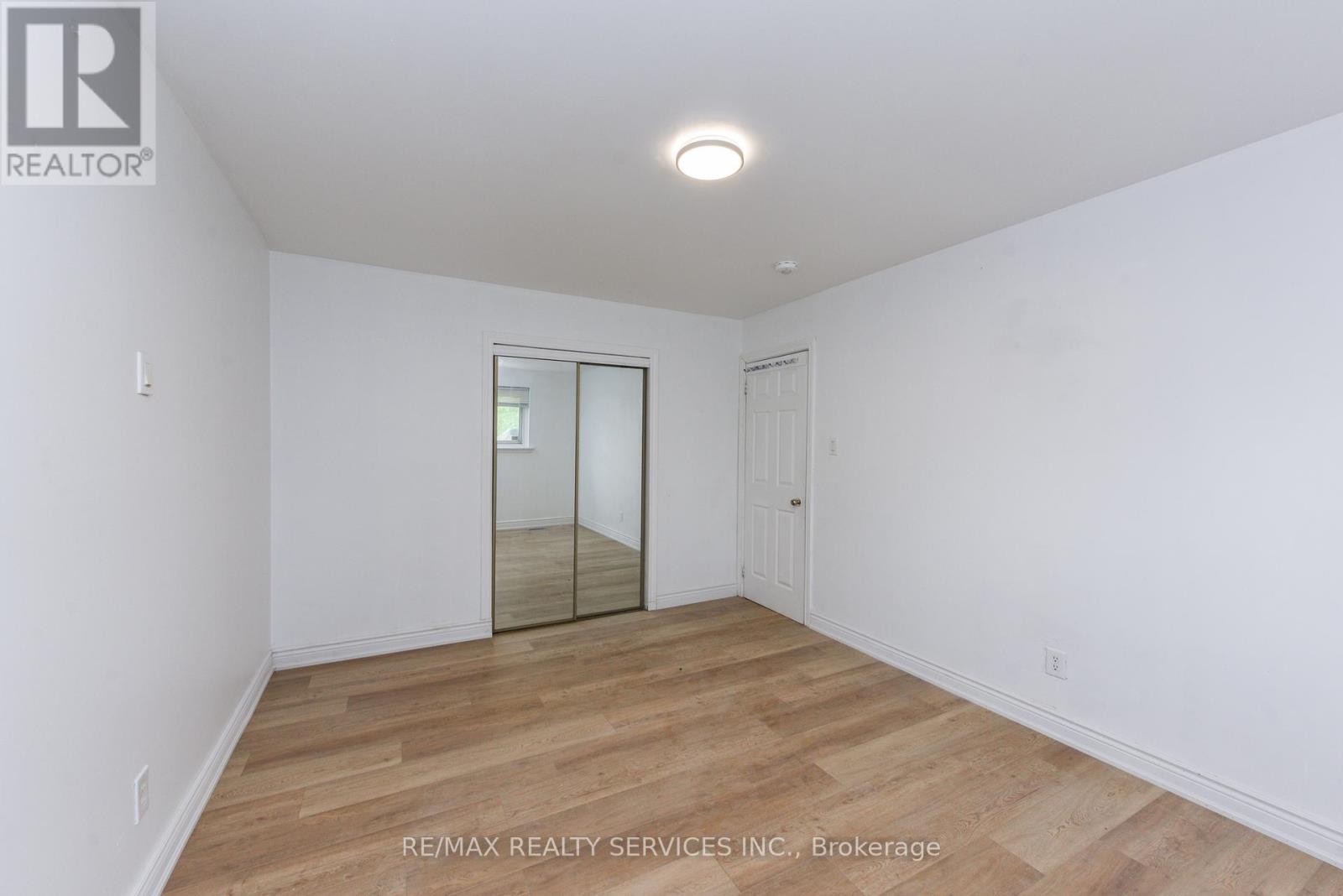 24 Earlton Court, Brampton, Ontario  L6T 2B8 - Photo 20 - W12201456