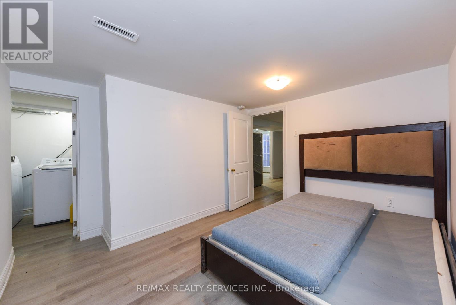 24 Earlton Court, Brampton, Ontario  L6T 2B8 - Photo 33 - W12201456