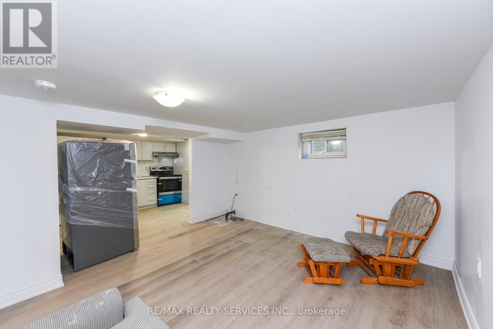 24 Earlton Court, Brampton, Ontario  L6T 2B8 - Photo 35 - W12201456