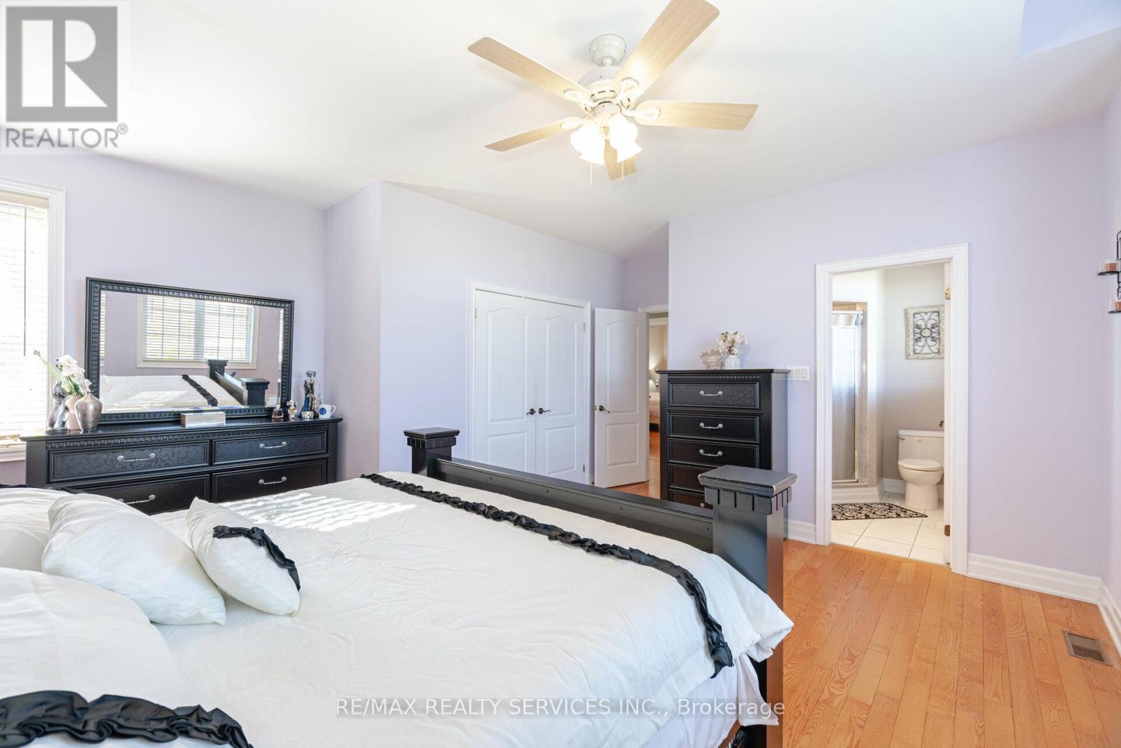 5 Farina Drive, Brampton, Ontario  L6P 0E3 - Photo 36 - W12232579