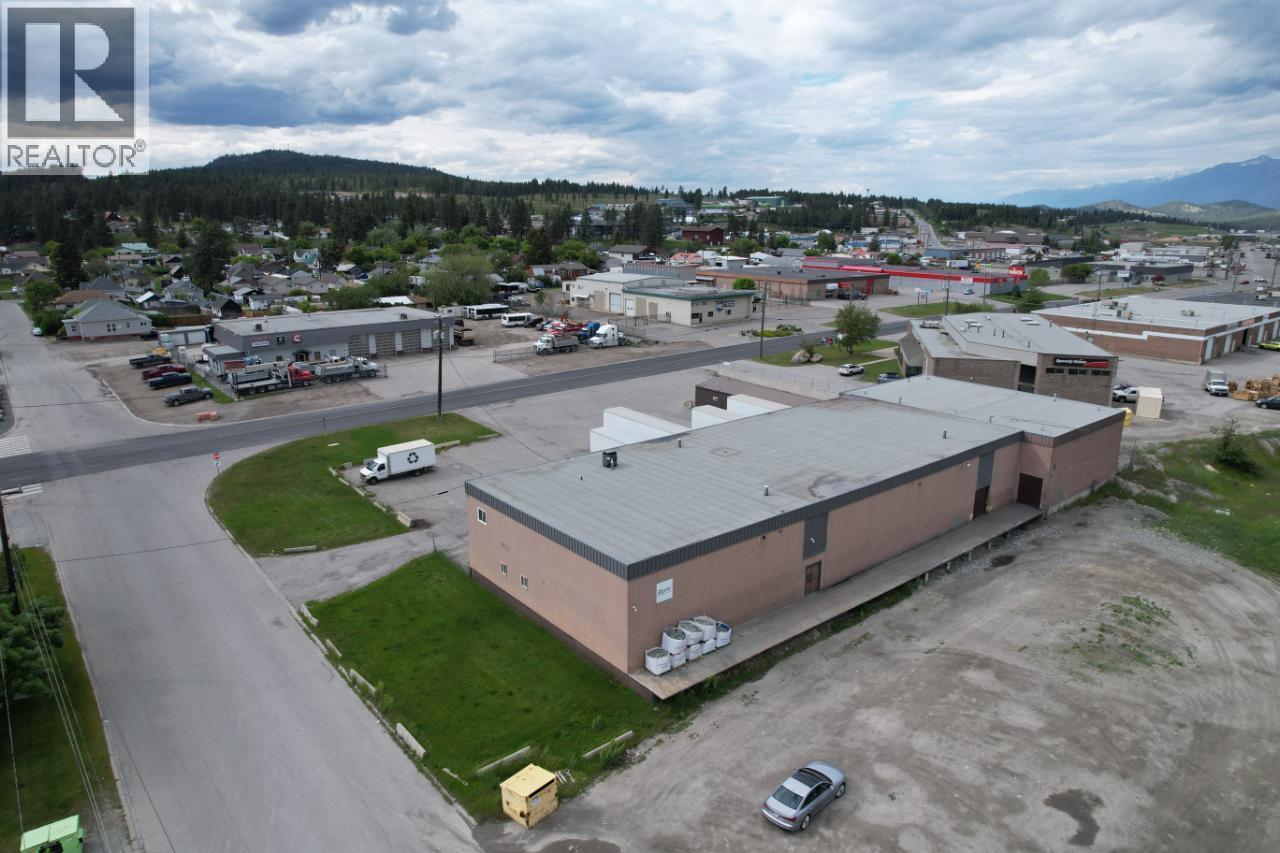 304 Slater Road Nw, Cranbrook, British Columbia V1C 4K5 - Photo 3 - 10359461