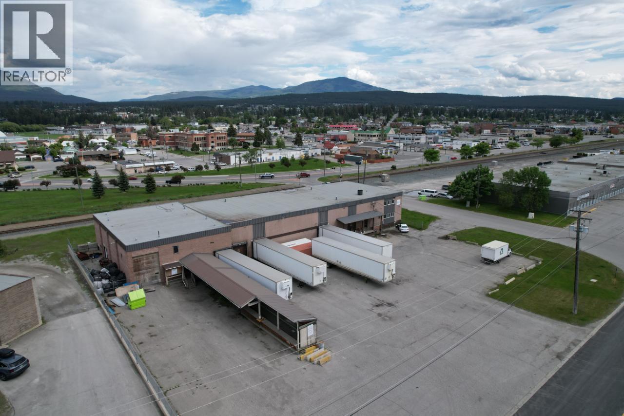 304 Slater Road Nw, Cranbrook, British Columbia V1C 4K5 - Photo 4 - 10359461