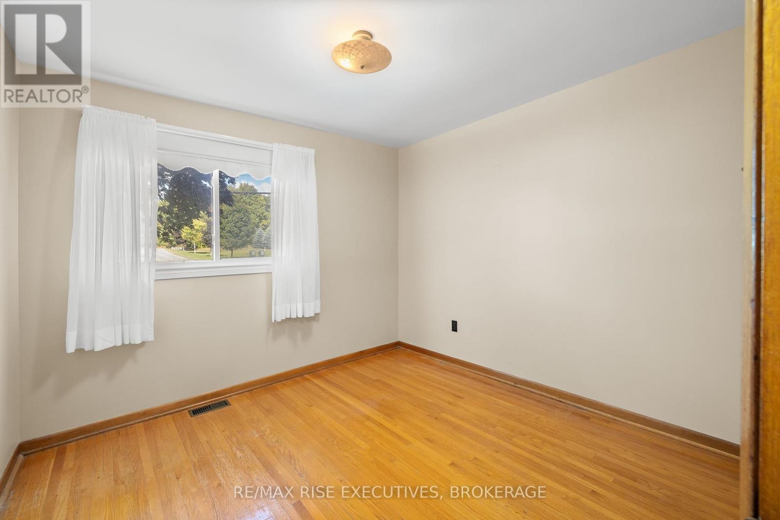 2212 Battersea Road, Kingston, Ontario  K0H 1S0 - Photo 13 - X12395359