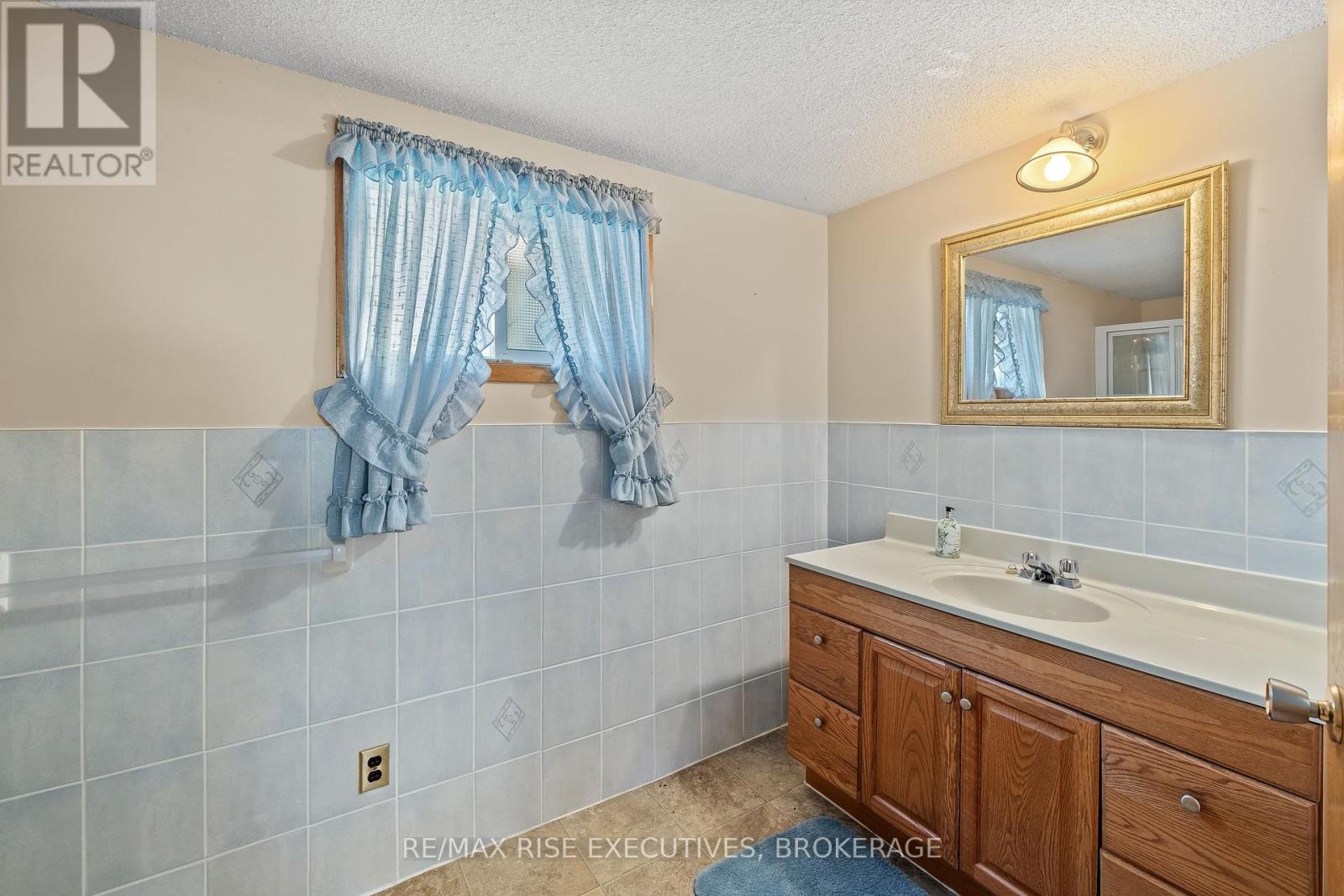 2212 Battersea Road, Kingston, Ontario  K0H 1S0 - Photo 25 - X12395359