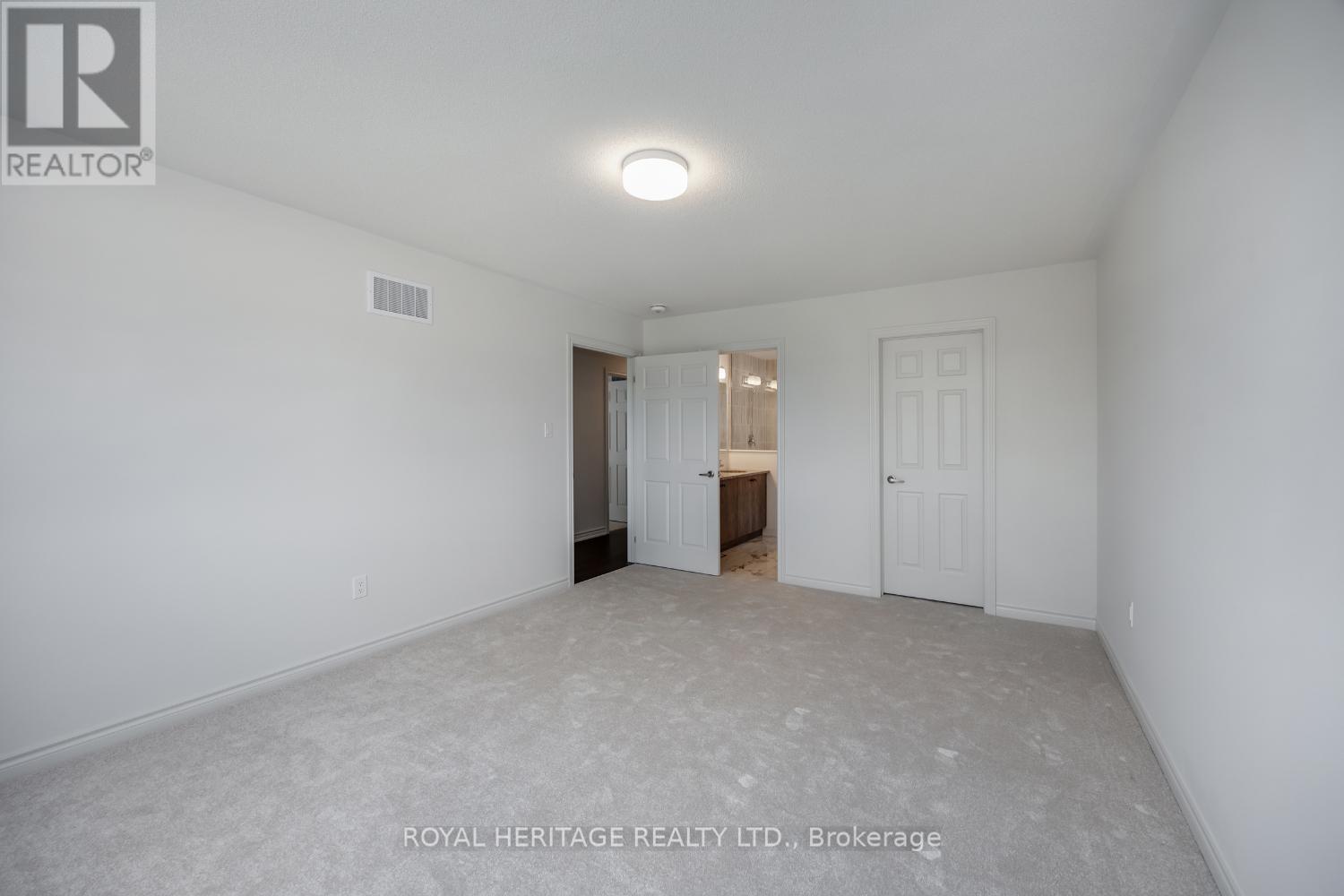 1010 Trailsview Avenue, Cobourg, Ontario  K9A 4J6 - Photo 16 - X12395255