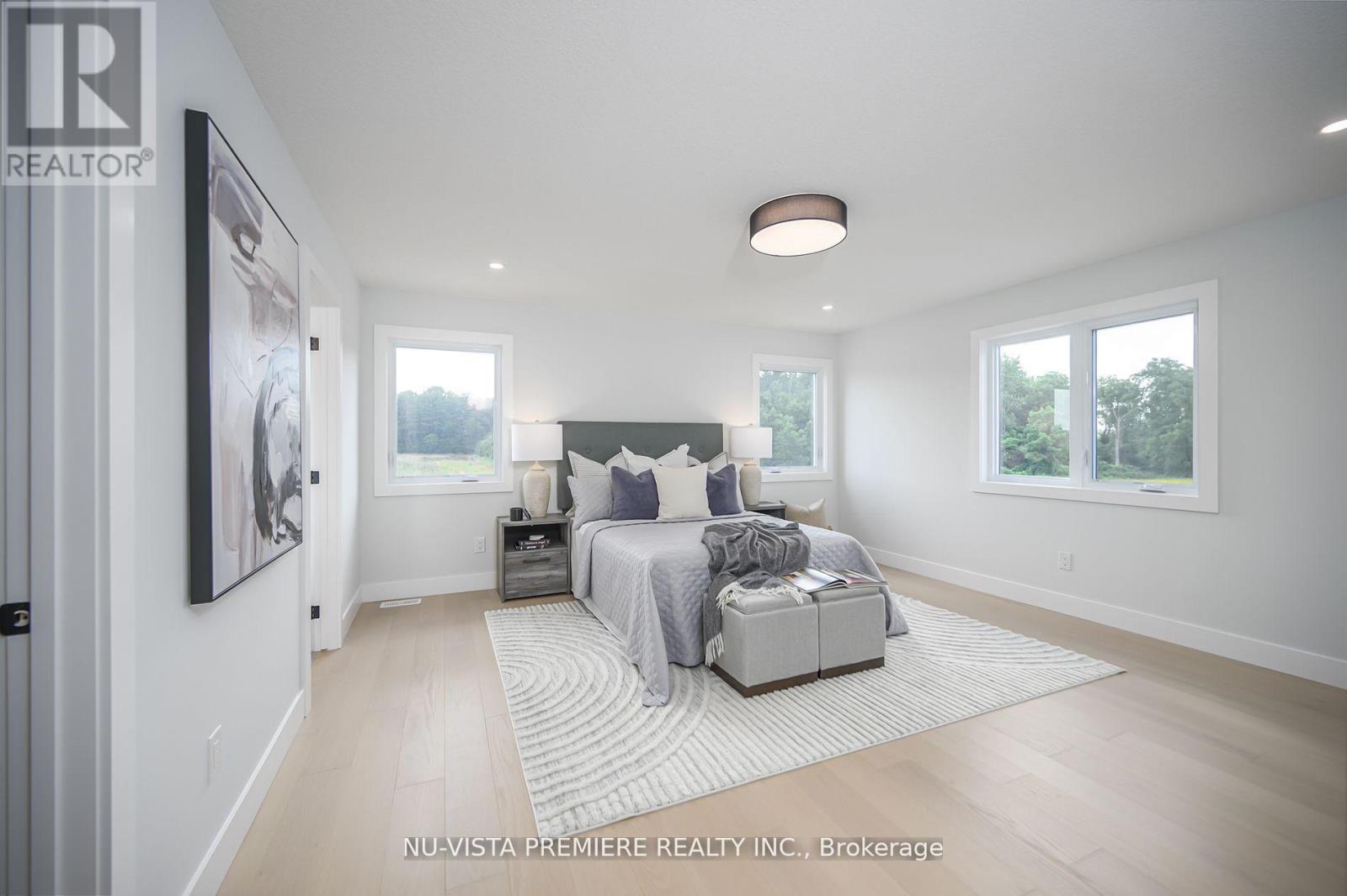 1181 Honeywood Drive, London South (South U), Ontario  N6M 1C1 - Photo 24 - X12395244