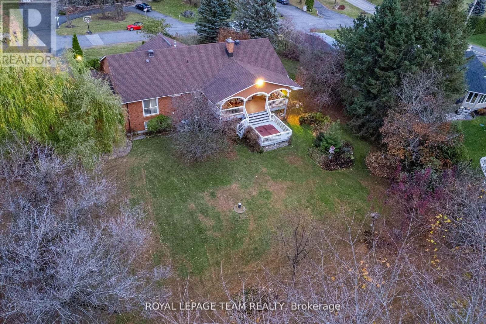 1100 Moffatt Drive, Ottawa, Ontario  K4C 1B7 - Photo 35 - X12395249
