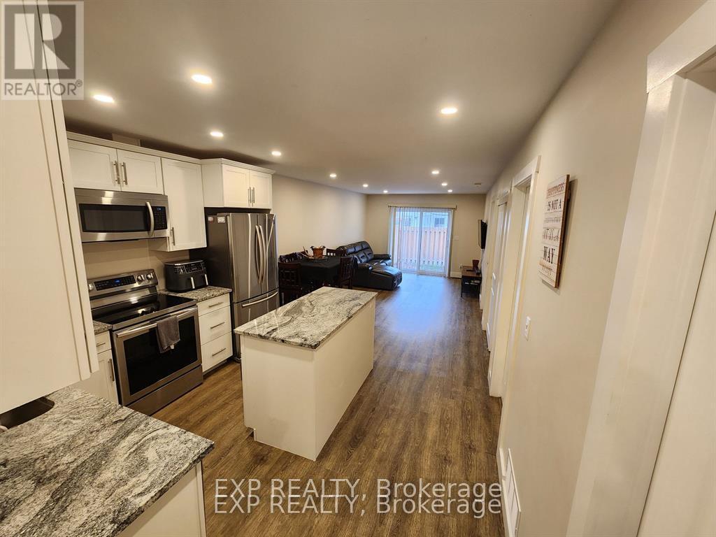 32 David Street, Edwardsburgh/cardinal, Ontario  K0E 1X0 - Photo 8 - X12395253