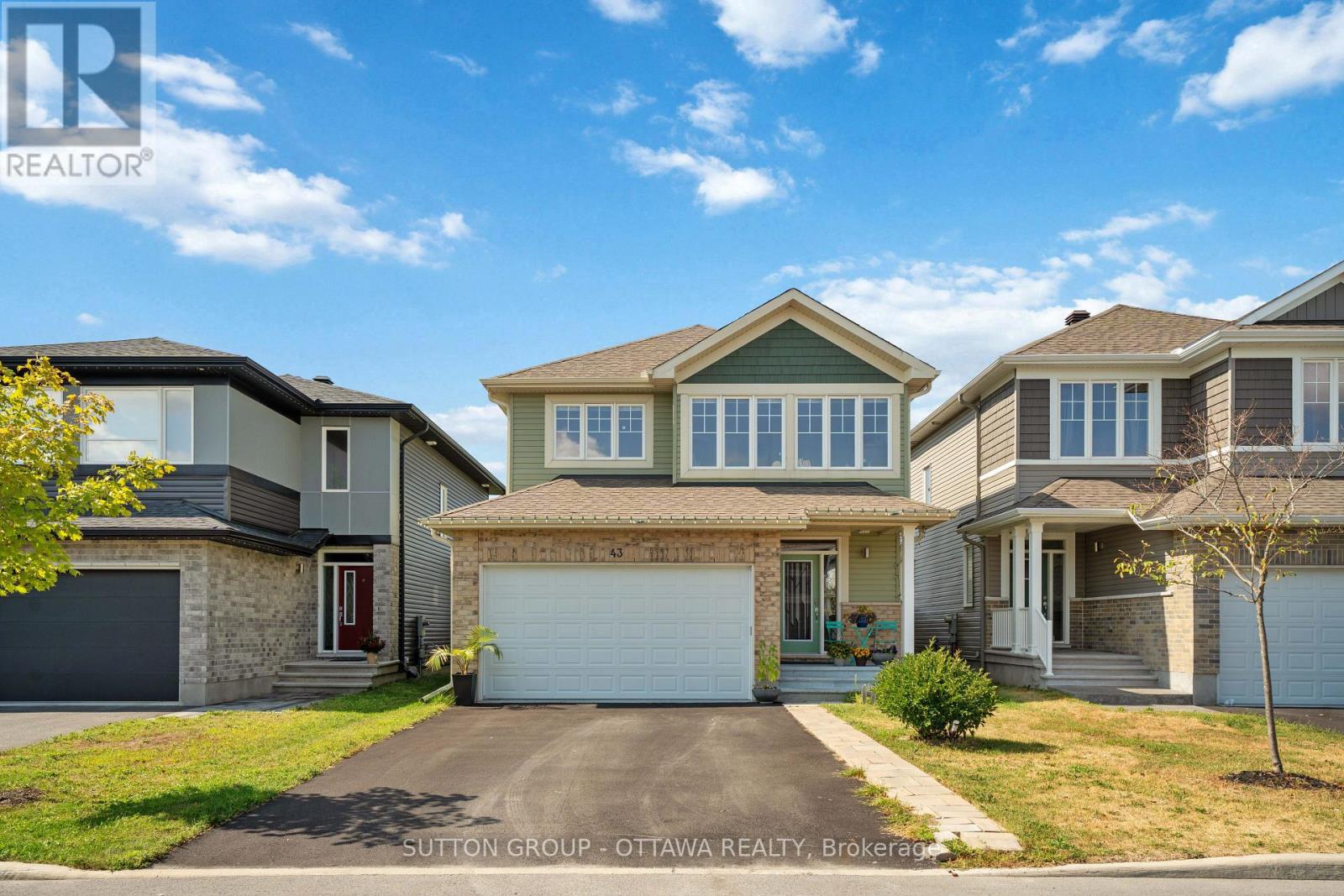 43 ARIDUS CRESCENT, Ottawa, Ontario
