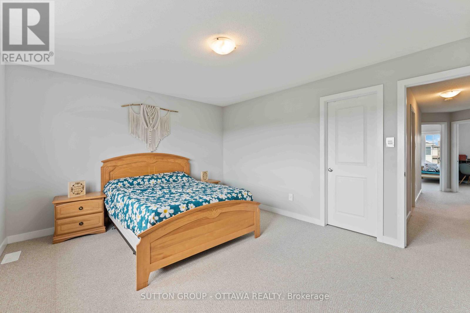 43 Aridus Crescent, Ottawa, Ontario  K2S 2L4 - Photo 14 - X12395268
