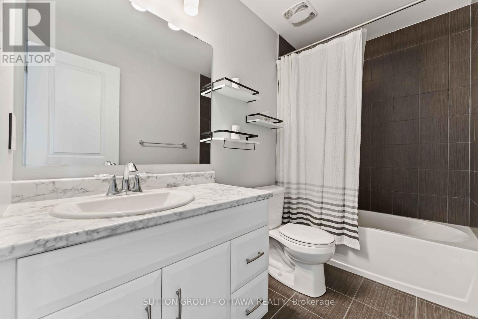 43 Aridus Crescent, Ottawa, Ontario  K2S 2L4 - Photo 20 - X12395268