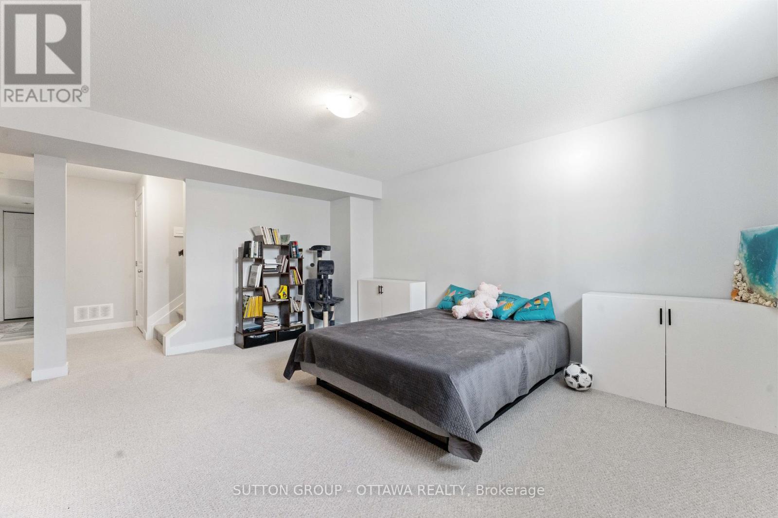43 Aridus Crescent, Ottawa, Ontario  K2S 2L4 - Photo 22 - X12395268